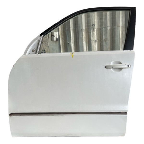 Porta Dianteira Esquerda Suzuki Grand Vitara 2009/2016 (avar