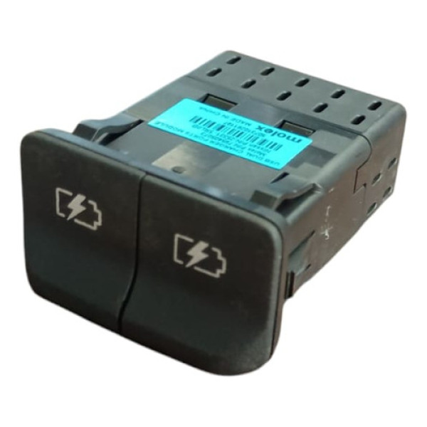 Tomada Usb Central Nissan Versa 2021 2022 2023