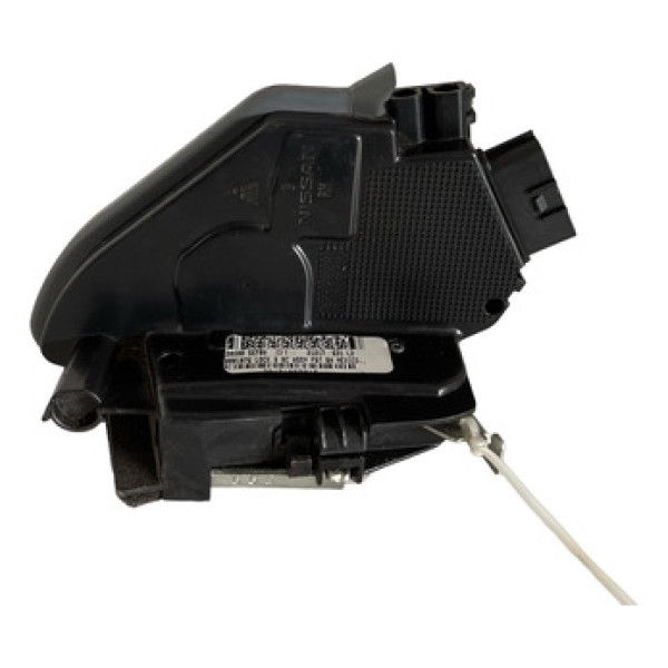 Fechadura Porta Dianteira Direi Sentra  Kicks 14/ Versa 21/ 