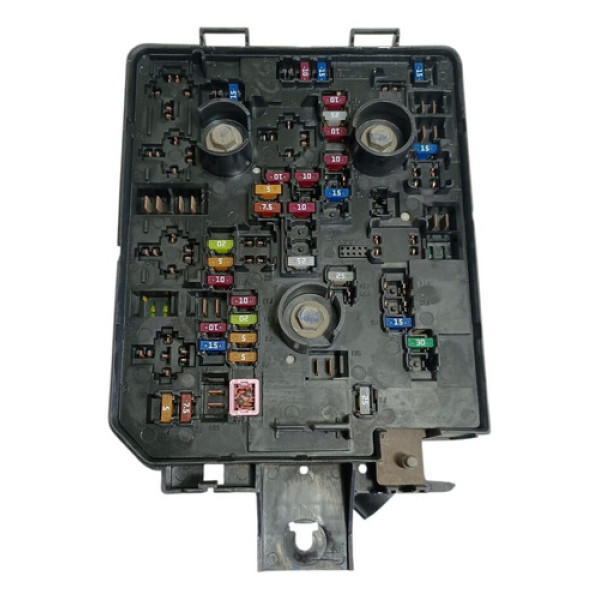 Caixa De Fusivel Tracker 2017/  42397196