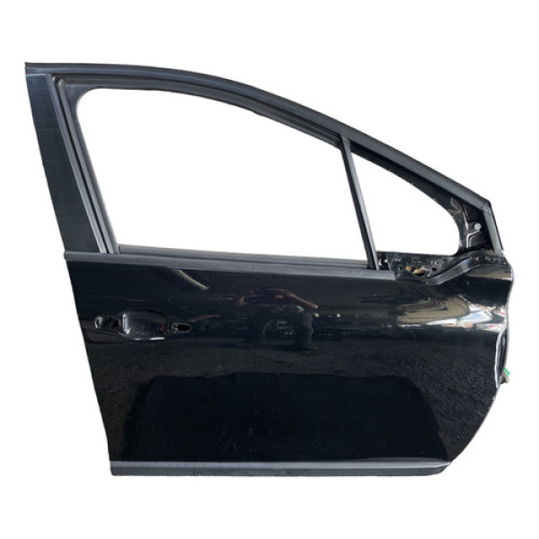 Porta Dianteira Direita Peugeot 2008 2015/ C/detalhe
