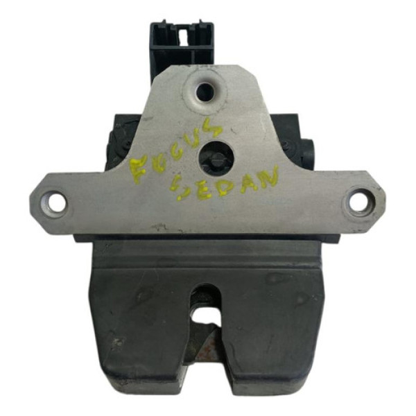 Fechadura Tampa Tra Focus Hatch Sedan Volvo V40 Evoque 09/19